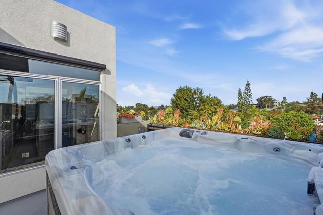 4065 Brant St, San Diego, CA 92103