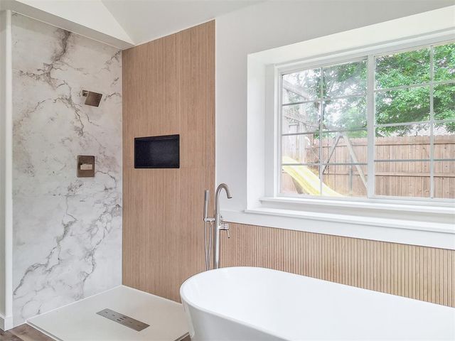 520 NW 167th Street, Edmond, OK 73012