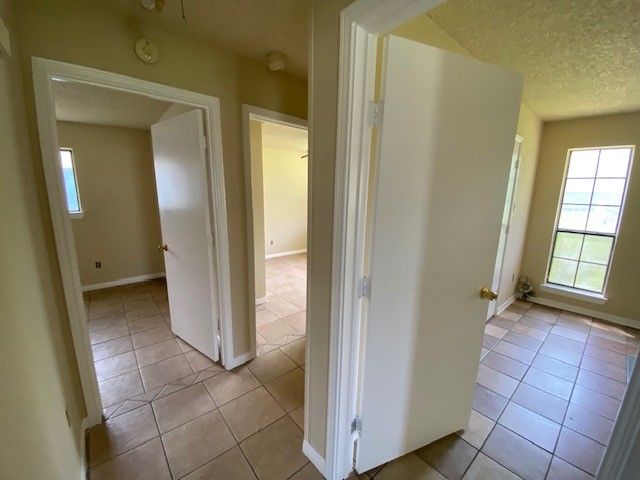 126 oak Street, Lancaster, TX 75146