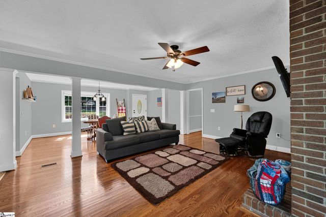 900 Cricket Lane, Anderson, SC 29621