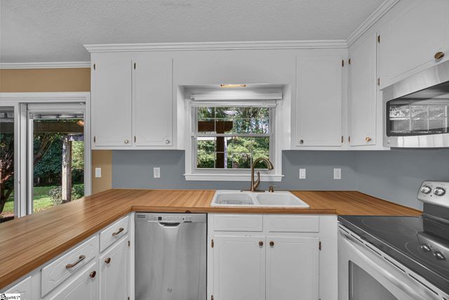 900 Cricket Lane, Anderson, SC 29621