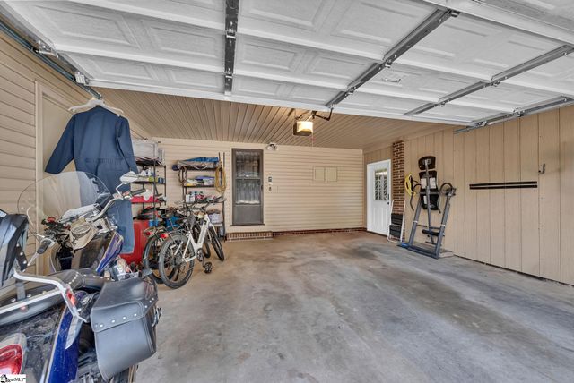 900 Cricket Lane, Anderson, SC 29621