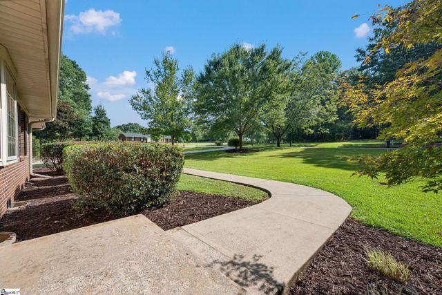 900 Cricket Lane, Anderson, SC 29621