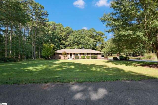 900 Cricket Lane, Anderson, SC 29621