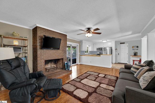 900 Cricket Lane, Anderson, SC 29621