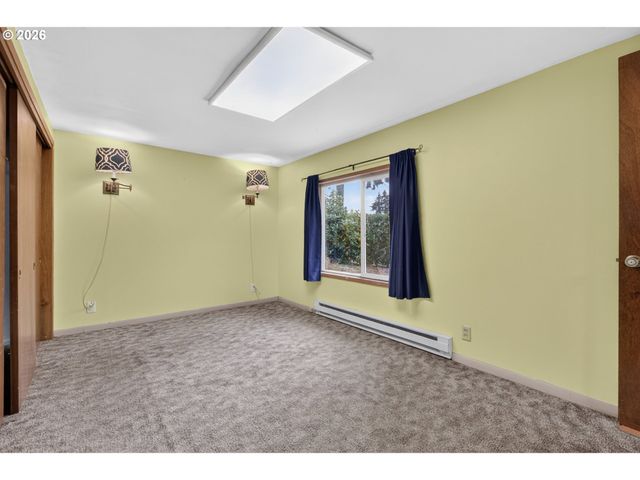 1311 E 32ND Ave, Vancouver, WA 98661