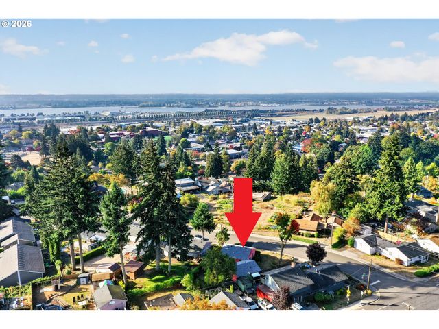1311 E 32ND Ave, Vancouver, WA 98661