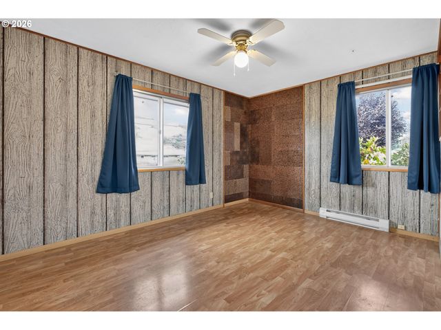 1311 E 32ND Ave, Vancouver, WA 98661