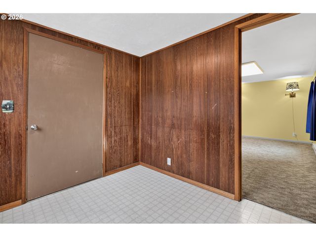 1311 E 32ND Ave, Vancouver, WA 98661