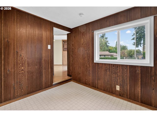 1311 E 32ND Ave, Vancouver, WA 98661