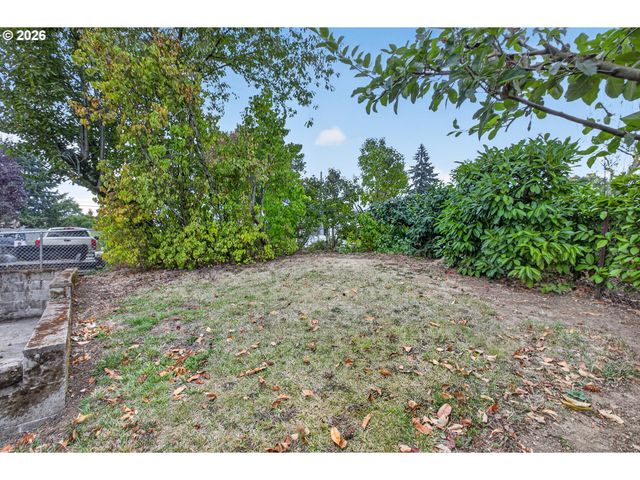 1311 E 32ND Ave, Vancouver, WA 98661