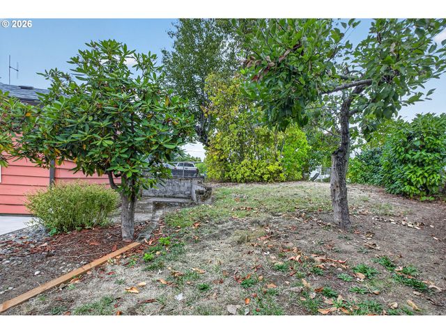 1311 E 32ND Ave, Vancouver, WA 98661
