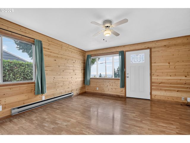 1311 E 32ND Ave, Vancouver, WA 98661