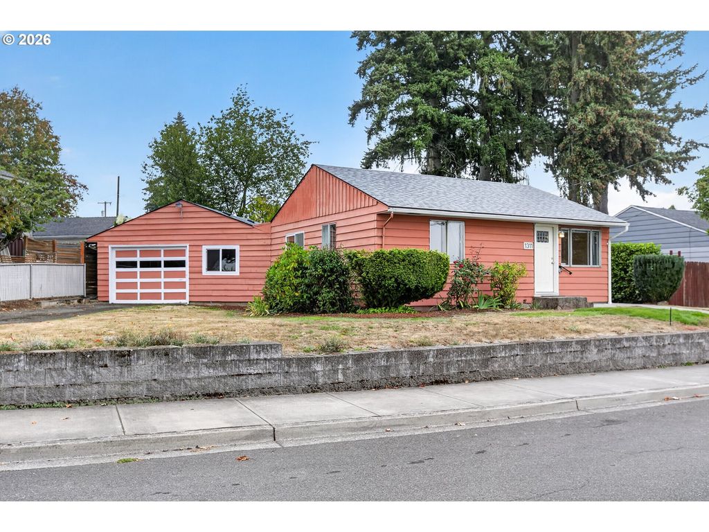 1311 E 32ND Ave, Vancouver, WA 98661