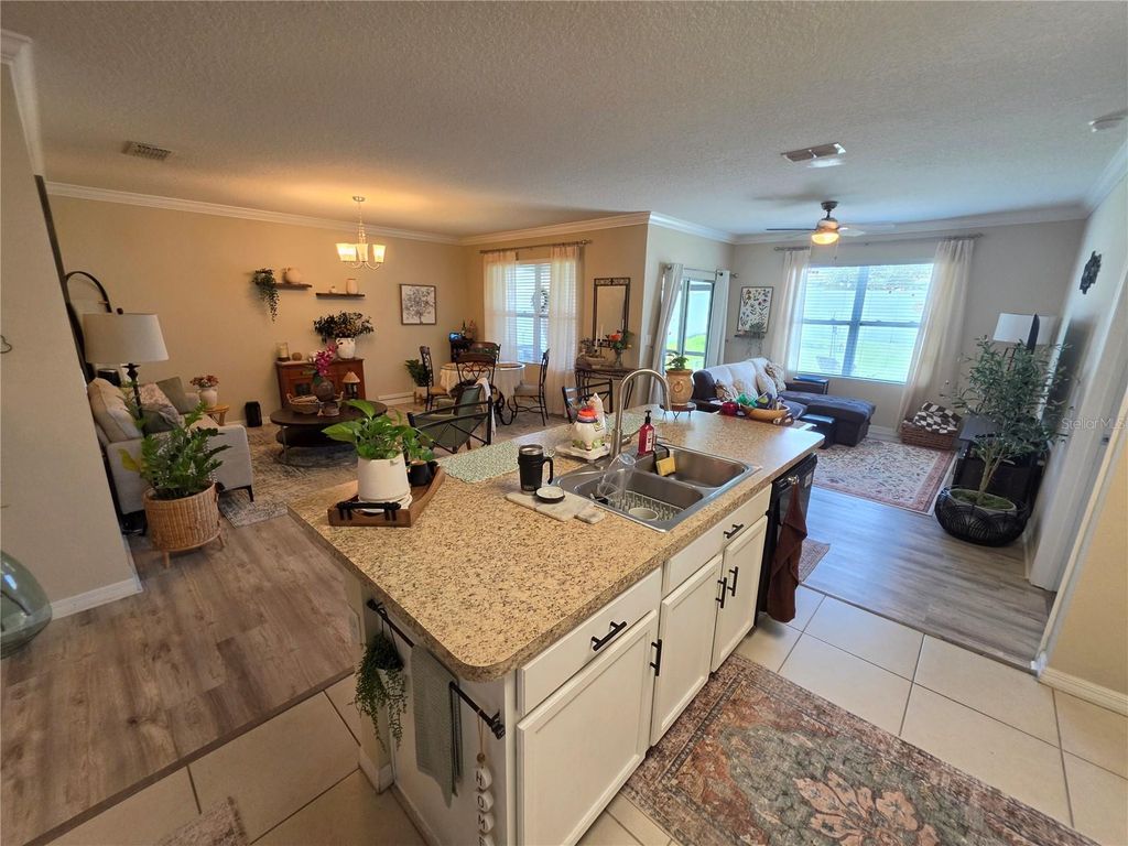 Image 9 of property listing at 1762 BROCKRIDGE ROAD, Kissimmee, FL 34744