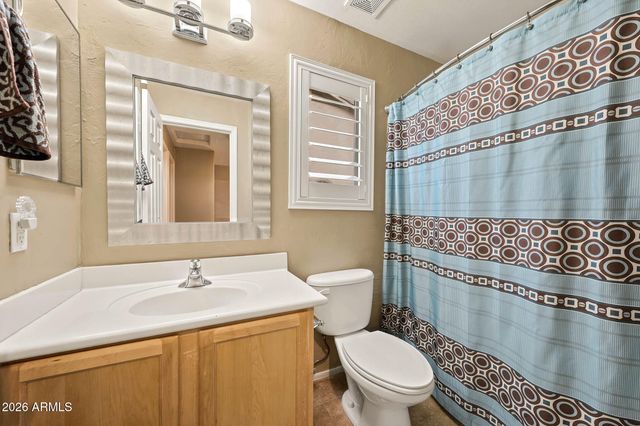 6626 S CARTIER Drive, Gilbert, AZ 85298