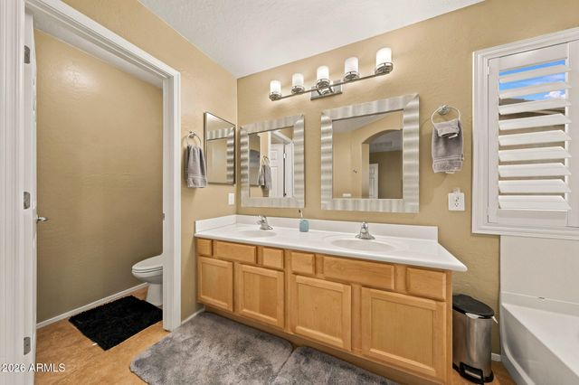 6626 S CARTIER Drive, Gilbert, AZ 85298