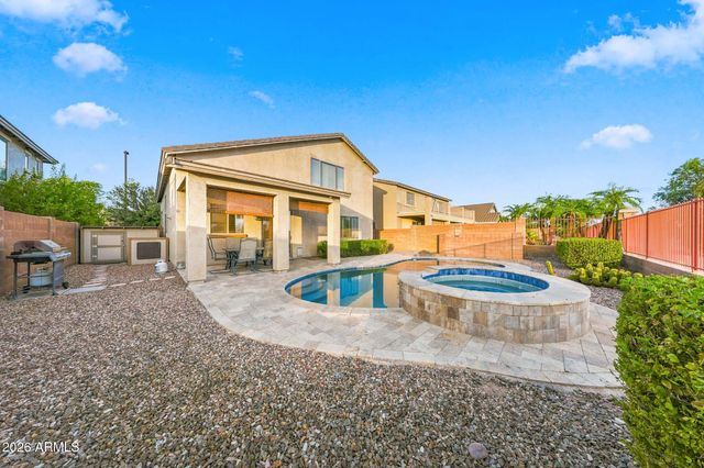 6626 S CARTIER Drive, Gilbert, AZ 85298