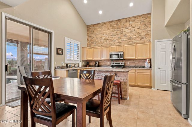 6626 S CARTIER Drive, Gilbert, AZ 85298