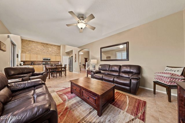 6626 S CARTIER Drive, Gilbert, AZ 85298