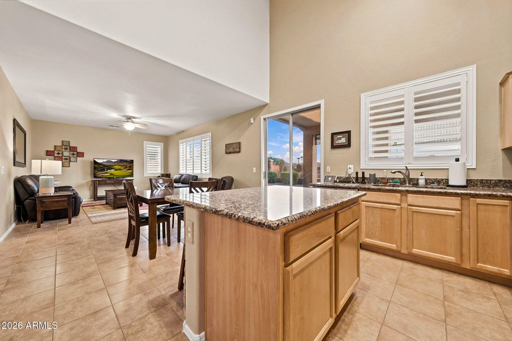6626 S CARTIER Drive, Gilbert, AZ 85298 — photo 5