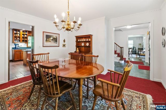 49 Clover Lane, Upper Saddle River, NJ 07458