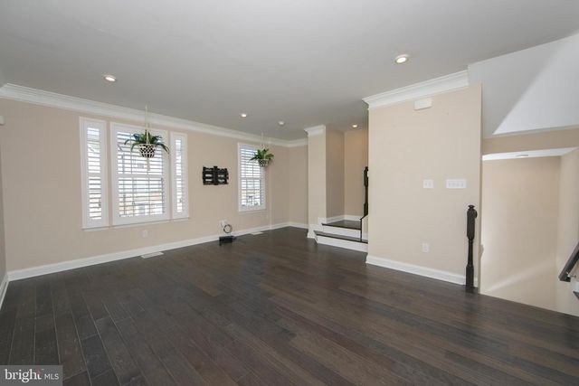 137 MERIDIAN LN, Sewell, NJ 08080