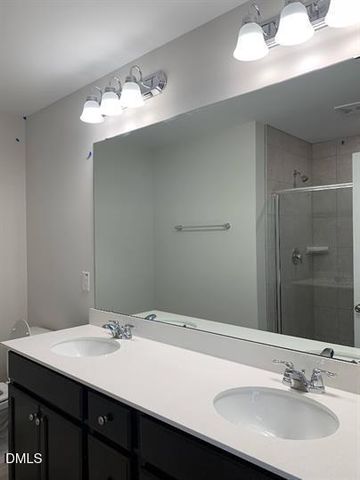 1614 Glacier, Durham, NC 27713