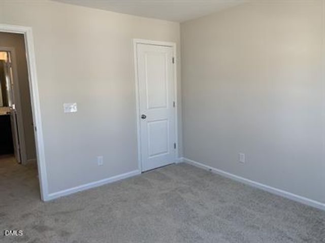 1614 Glacier, Durham, NC 27713