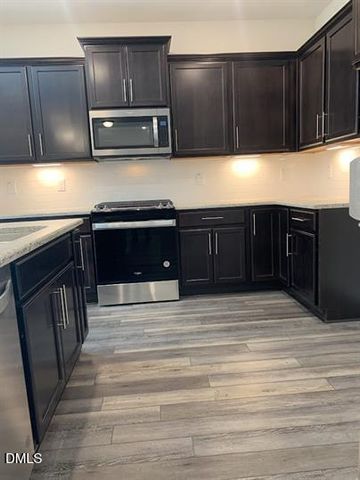 1614 Glacier, Durham, NC 27713