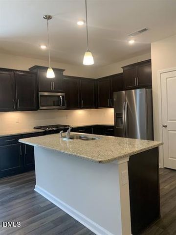 1614 Glacier, Durham, NC 27713
