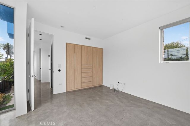 404 Grand, Venice, CA 90291
