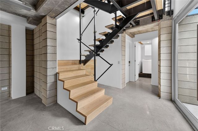 404 Grand, Venice, CA 90291