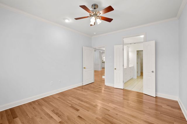 960 Village Green Avenue, Lexington, KY 40509