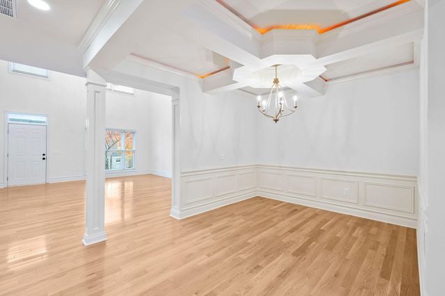 960 Village Green Avenue, Lexington, KY 40509