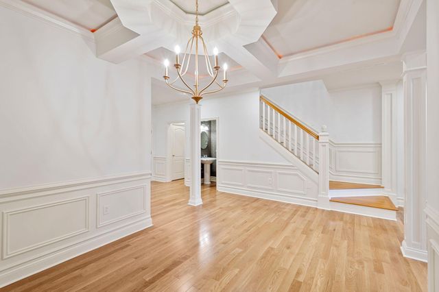 960 Village Green Avenue, Lexington, KY 40509