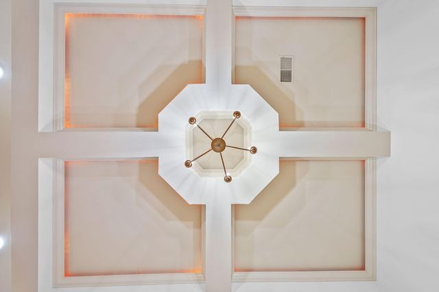 960 Village Green Avenue, Lexington, KY 40509