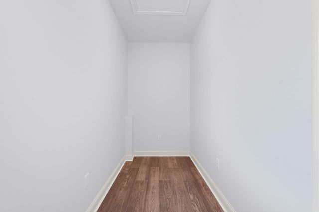 960 Village Green Avenue, Lexington, KY 40509