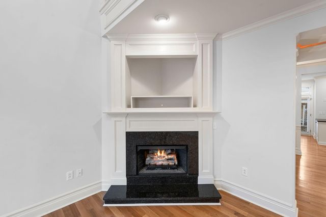 960 Village Green Avenue, Lexington, KY 40509