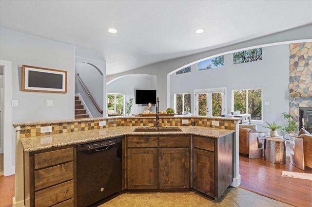 3910 Pocahontas Drive, Flower Mound, TX 75022