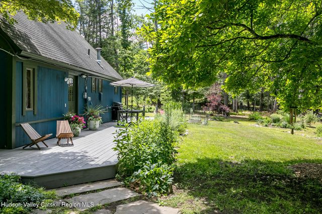 137 Stillwater Road, Stone Ridge, NY 12484
