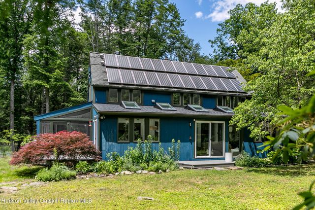137 Stillwater Road, Stone Ridge, NY 12484