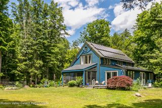 137 Stillwater Road, Stone Ridge, NY 12484