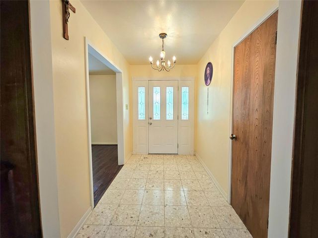 16118 Charolais Drive, Cypress, TX 77429