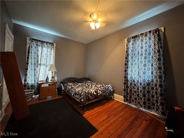 805 Indiana Street, Martins Ferry, OH 43935