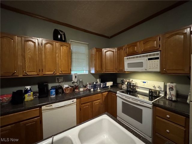 805 Indiana Street, Martins Ferry, OH 43935