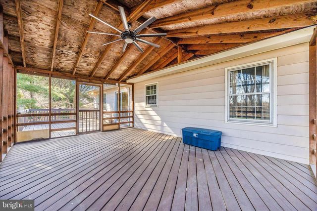 8602 BURNT HICKORY CIR, Frederick, MD 21704