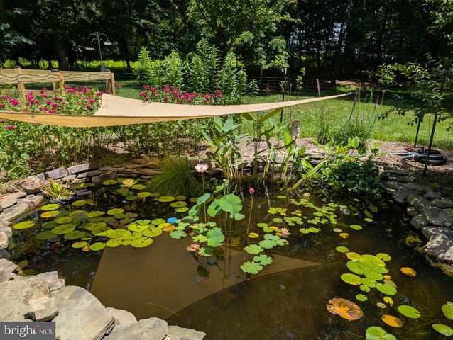 8602 BURNT HICKORY CIR, Frederick, MD 21704