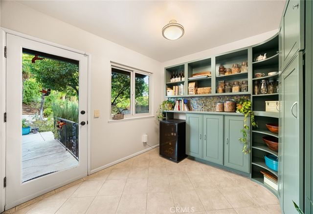 662 Valley View, Redlands, CA 92373
