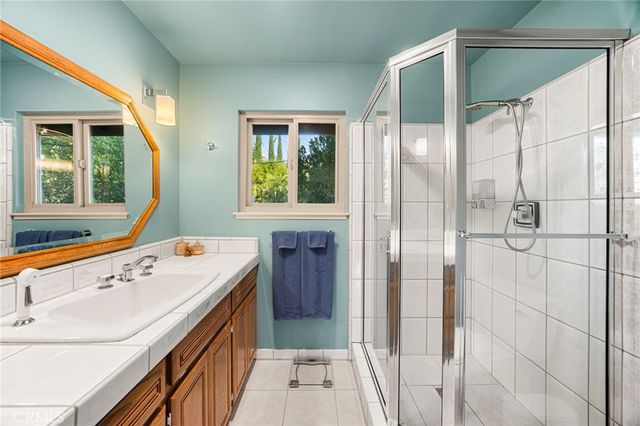 662 Valley View, Redlands, CA 92373